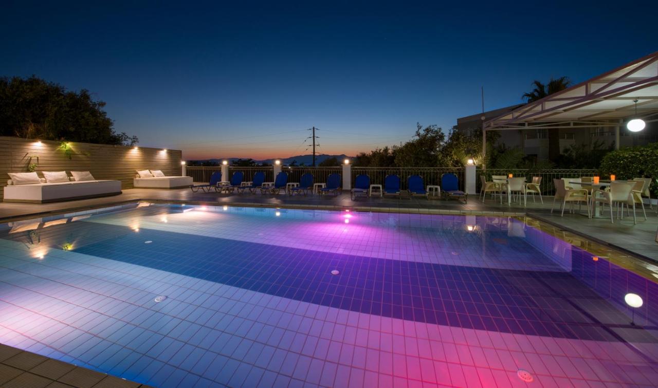 Varouxakis Hotel Platanés Exterior foto